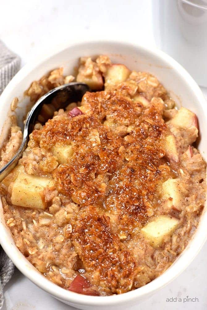 Apple Crisp Oatmeal Recipe - Add a Pinch
