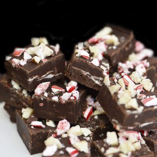 Peppermint Fudge Recipe - Peppermint Fudge makes a holiday favorite fudge recipe! A mint and chocolate lovers' dream! // addapinch.com