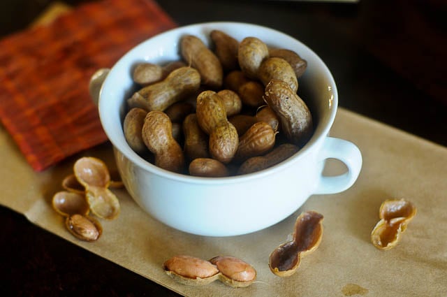 What are some good hot boiled peanuts recipes?