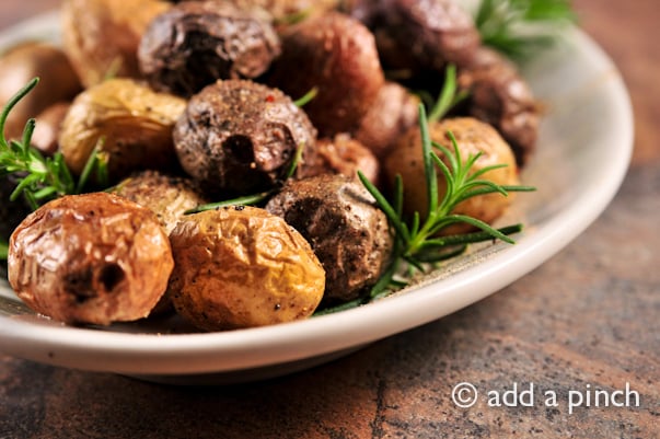 Rosemary Potatoes Recipe | addapinch.com
