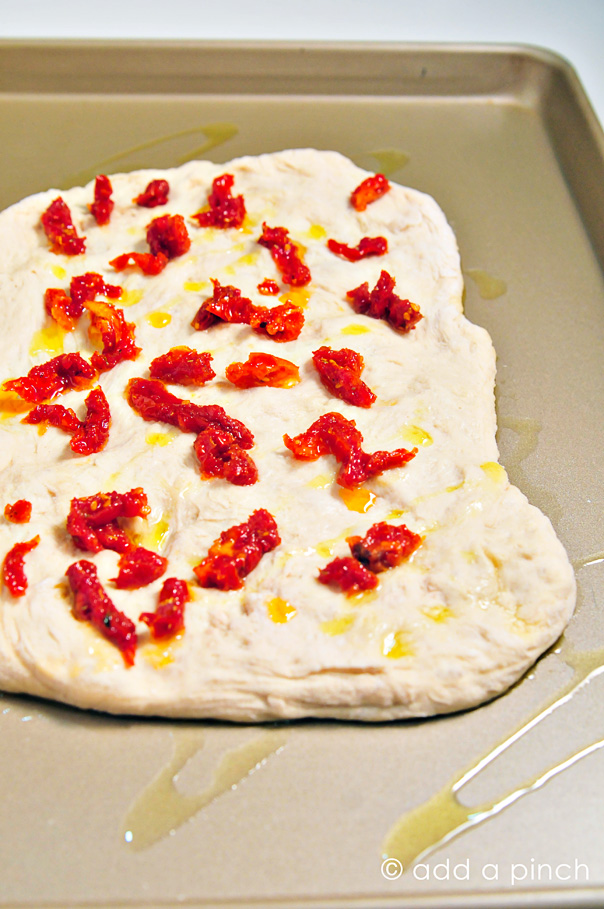 Sundried Tomato and Black Olive Pizza