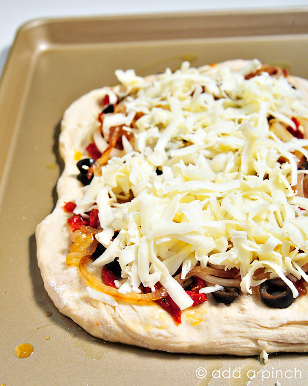 Sundried Tomato and Black Olive Pizza Recipe - 78