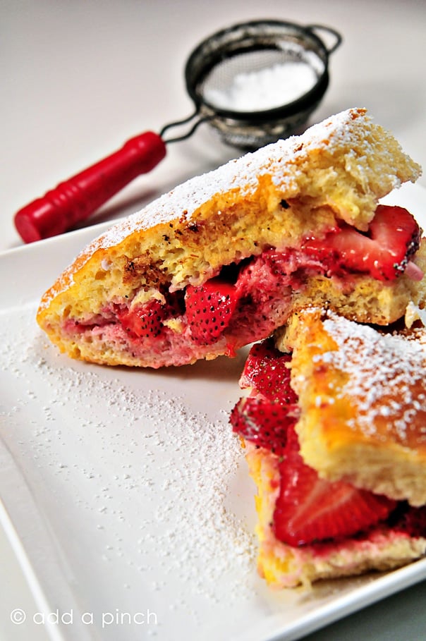 Strawberries and Cream Stuffed French Toast | Homemade Mother's Day Brunches | french toast