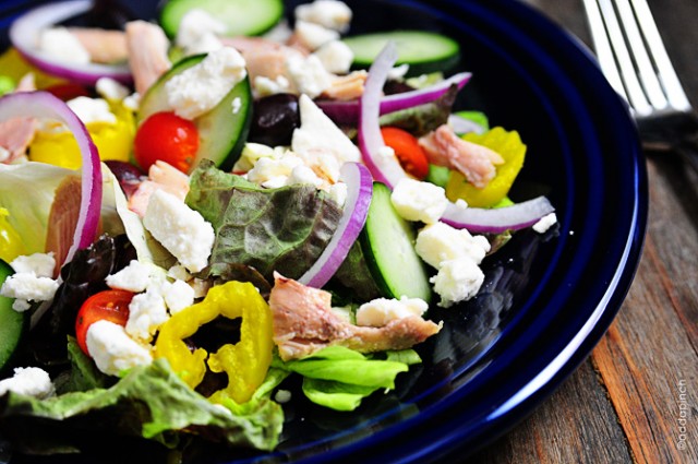 Greek Salad Recipe | addapinch.com