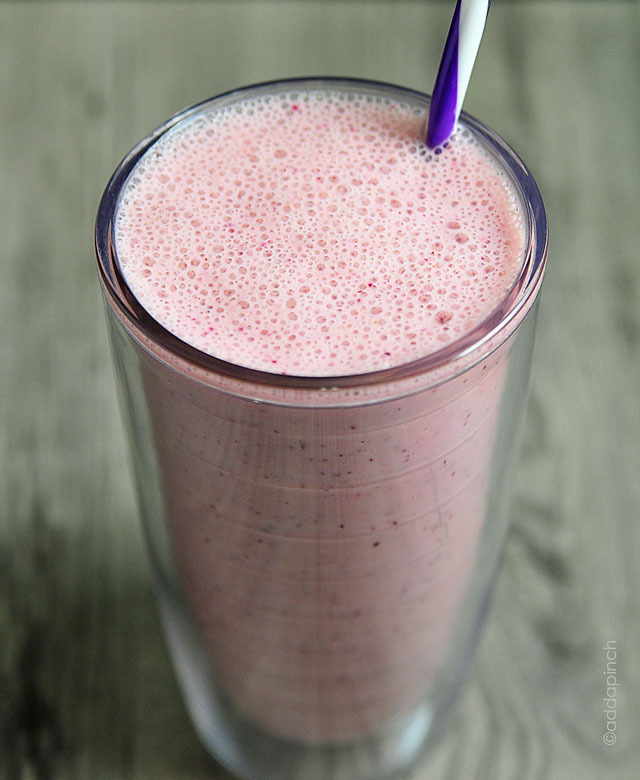 Strawberry Banana Smoothie Recipe | © addapinch.com