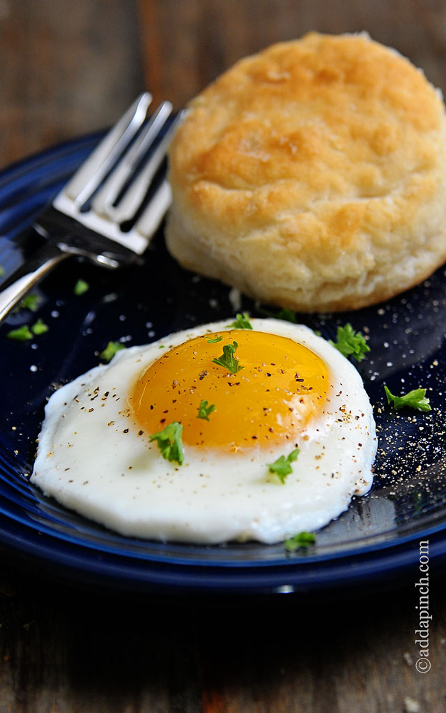 Sunny-Side Up Eggs | ©addapinch.com