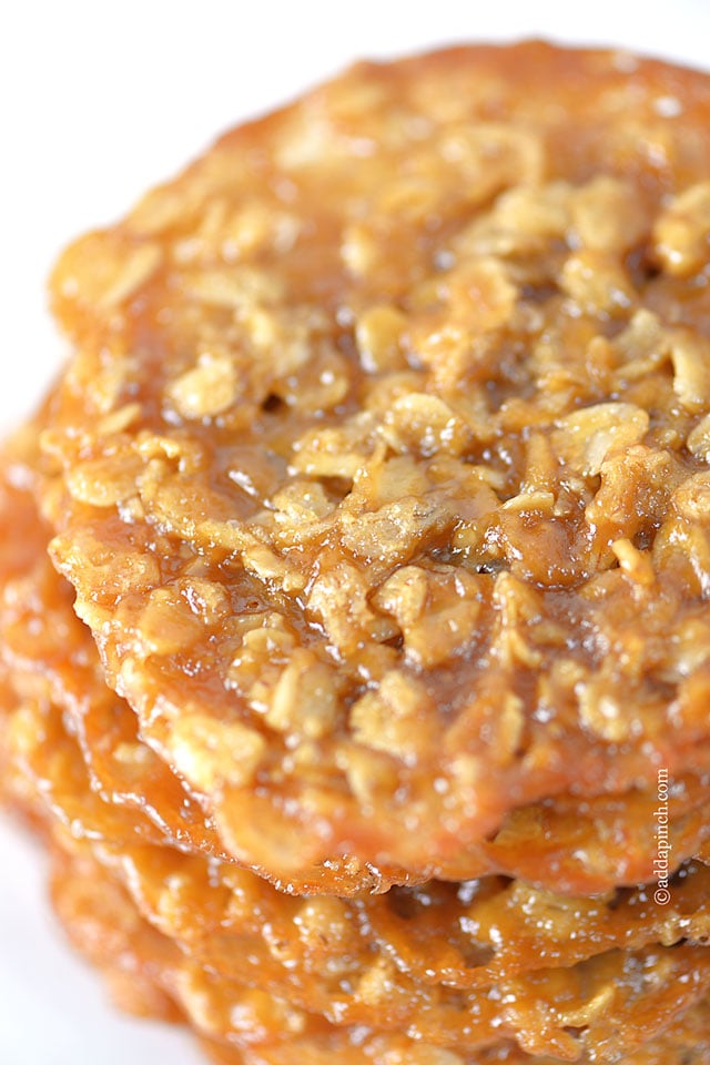 Easy and Amazing Oatmeal Lace Cookies