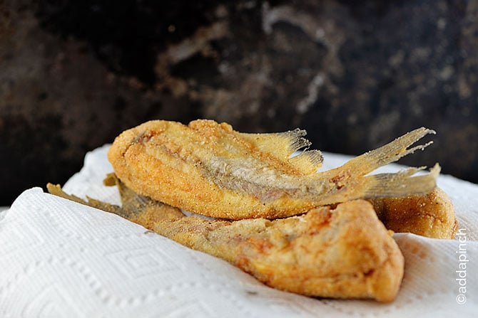 Fried Catfish Recipe from addapinch.com