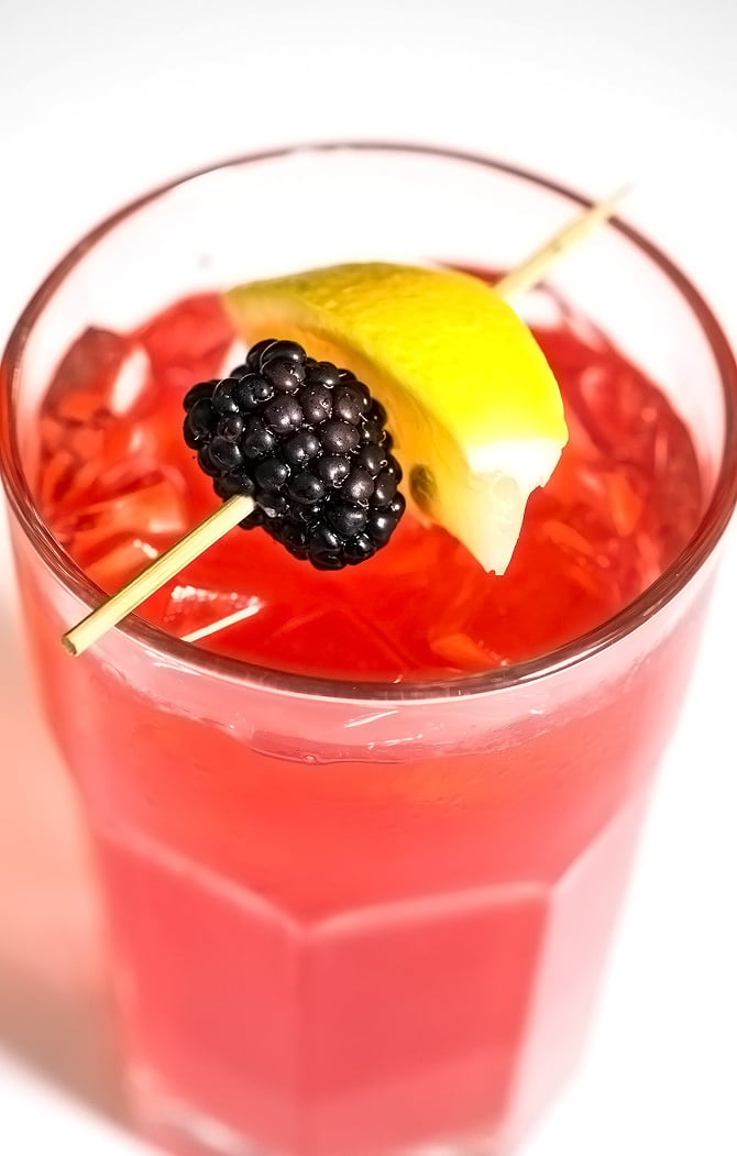 Blackberry Lemonade makes a delicious and refreshing lemonade recipe perfect for a signature sweet sip! // addapinch.com