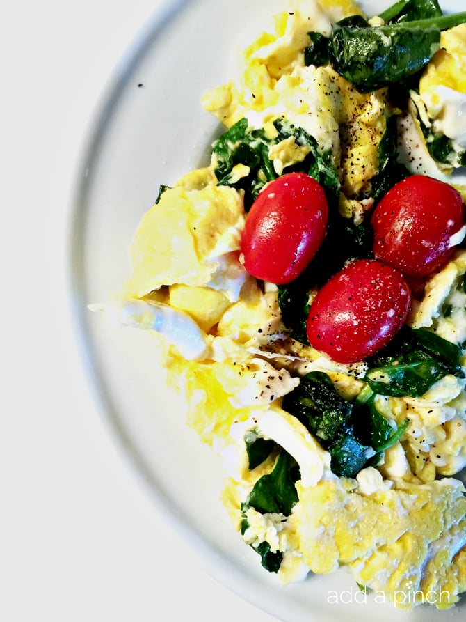 Egg Spinach And Tomato Scramble Recipe Add A Pinch