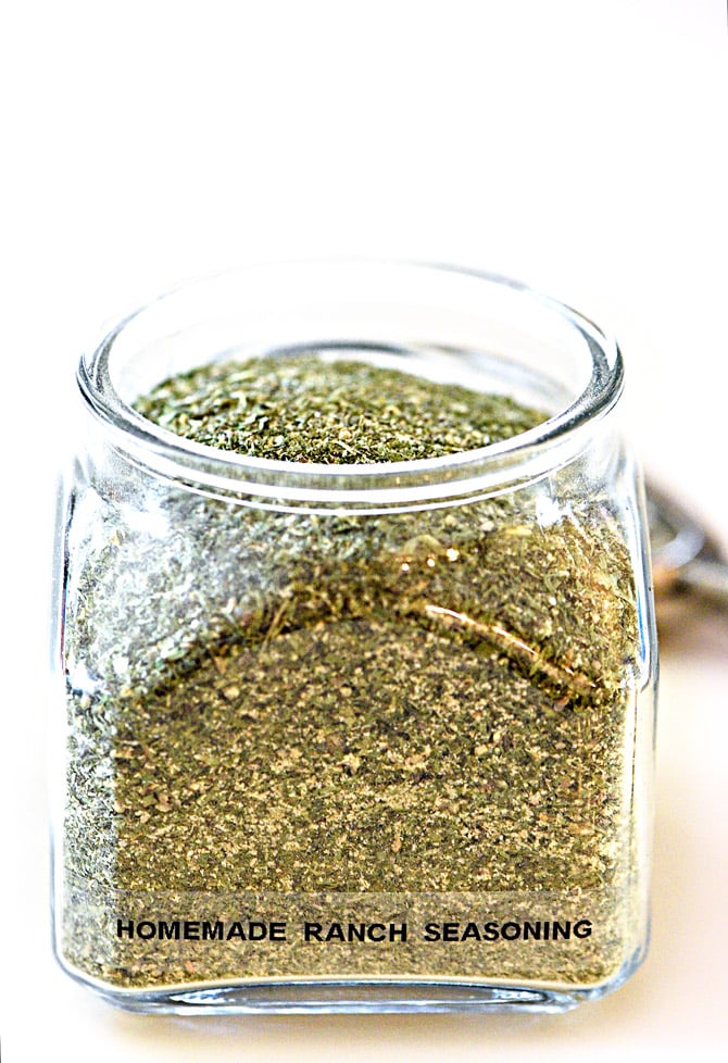 Homemade Ranch Seasoning Mix - Homemade ranch seasoning makes a great seasoning to keep on hand for ranch dressing, dips, chips, and more! // addapinch.com