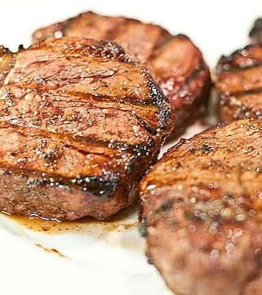 How to Grill the Perfect Steak // addapinch.com