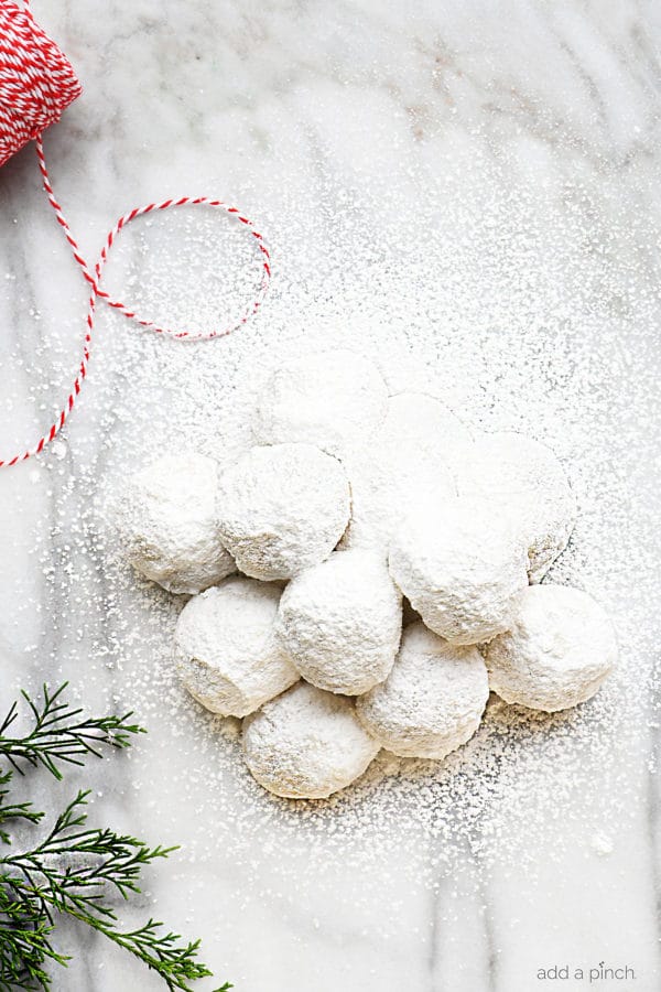 Pecan Sandies Cookie Recipe (Wedding Cookies) - Add a Pinch
