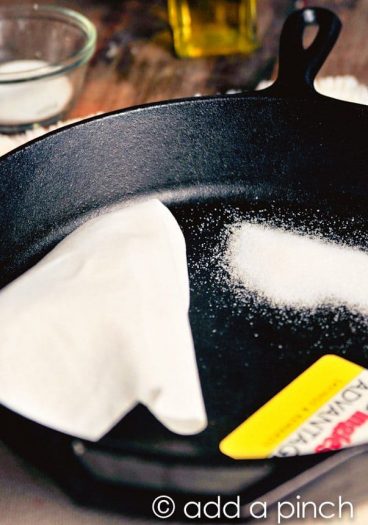 Cast Iron 101 :: How to Clean Cast Iron-2