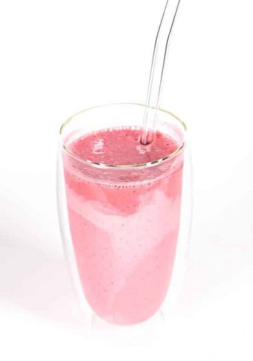 Strawberry Banana Smoothie Recipe - This Strawberry Banana Smoothie Recipe is a classic smoothie recipe perfect for a quick and easy breakfast or snack! // addapinch.com