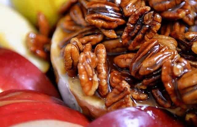 Praline Brie Recipe - Praline Brie will quickly become your go-to, easy, elegant holiday appetizer when entertaining. Get this family favorite praline brie recipe for your next party! // addapinch.com