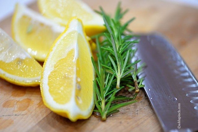 Lemon Rosemary Potpourri | ©addapinch.com