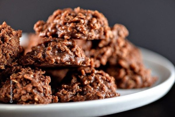 Chocolate No Bake Cookies Recipe - Add A Pinch