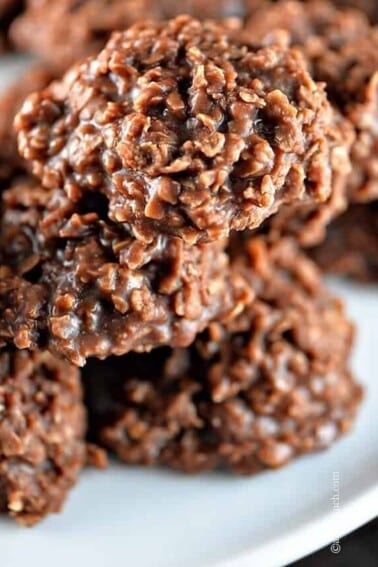 Chocolate No Bake Cookies | ©addapinch.com