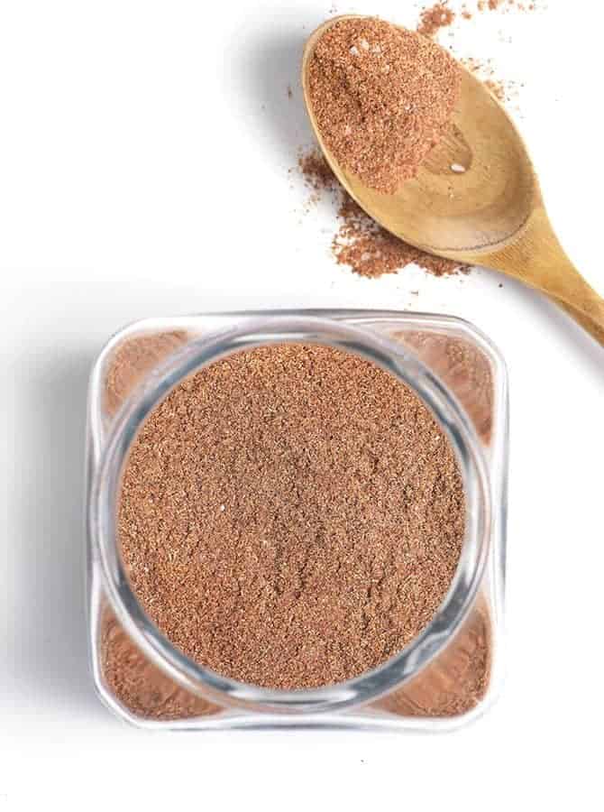 Homemade Taco Seasoning Recipe - This easy homemade taco seasoning mix is made with just five ingredients and with no preservatives! Great for tacos, fajitas, and so much more! // addapinch.com