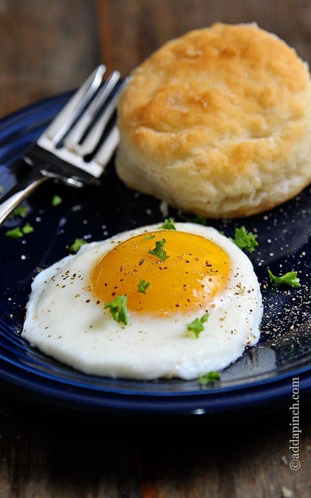 How to Make Sunny Side Up Eggs Recipe - Add a Pinch