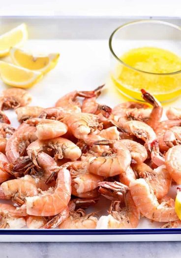 Boiled Shrimp Recipe - This Boiled Shrimp Recipe makes perfectly boiled shrimp every time! So versatile for a quick and easy weeknight super or for entertaining! // addapinch.com