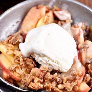 Skillet Apple Crumble Recipe - Skillet Apple Crumble recipe makes a delicious, comforting, and easy dessert recipe! Filled with warm flavors, it makes a scrumptious, yet simple treat! // addapinch.com