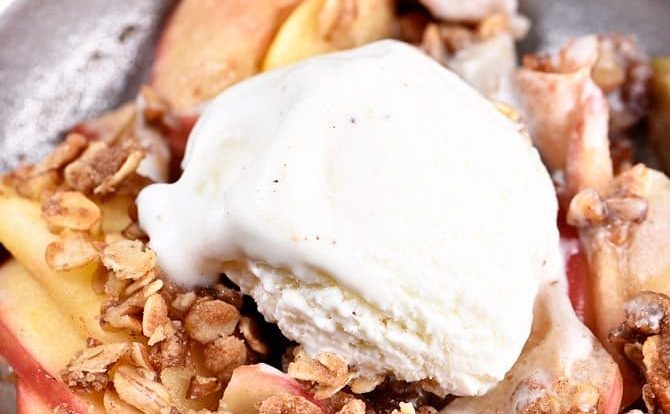 Skillet Apple Crumble Recipe - Skillet Apple Crumble recipe makes a delicious, comforting, and easy dessert recipe! Filled with warm flavors, it makes a scrumptious, yet simple treat! // addapinch.com