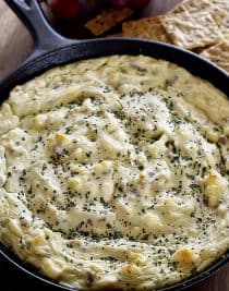 Bacon Blue Cheese Dip Recipe - This Bacon Blue Cheese Dip recipe makes a flavorful dip recipe! Baked in a skillet, this delicious dip is perfect for so many occasions! // addapinch.com