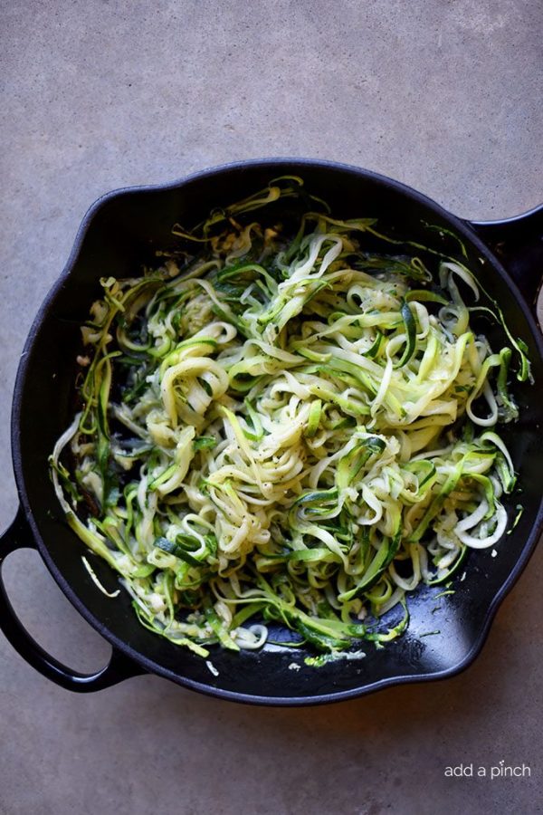 Olive Oil Garlic Zucchini Noodles Recipe Add a Pinch