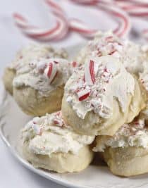 Peppermint Meltaways Cookies Recipe - Peppermint Meltaways Cookies make a festive addition to your holiday cookie platter! They are a Christmas tradition! // addapinch.com