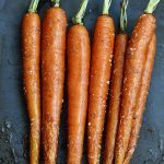 Garlic Roasted Carrots Recipe - Garlic Roasted Carrots recipe make a quick, easy and delicious carrot recipe! The perfect side dish for easy weeknights as well as when entertaining! // addapinch.com