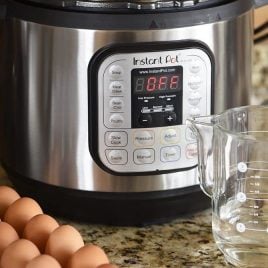 This Instant Pot Eggs Recipe makes perfectly cooked and easy to peel eggs every time! Quick, easy and fail proof recipe for soft and hard boiled eggs every time. // addapinch.com