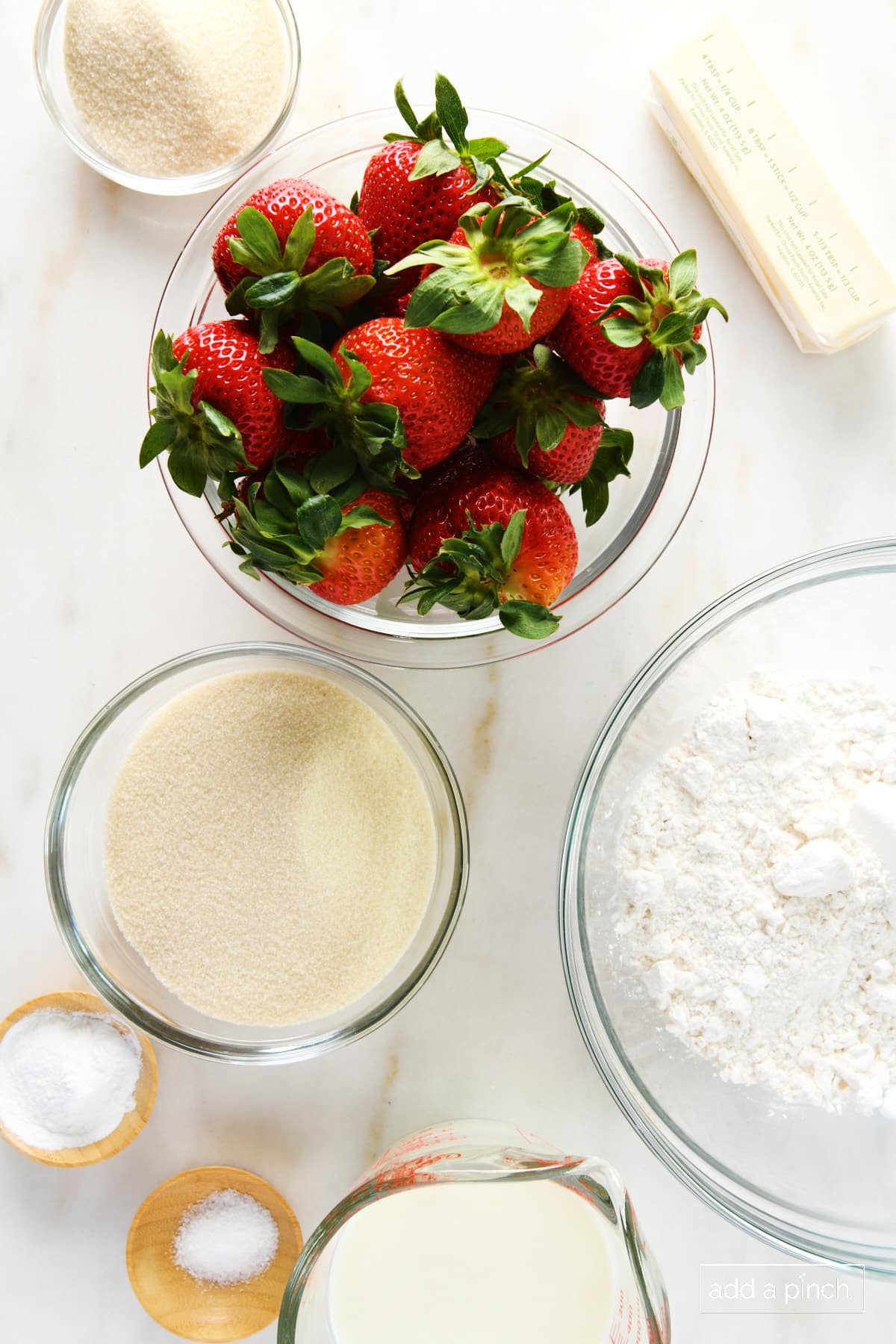 Ingredients to make strawberry cobbler recipe