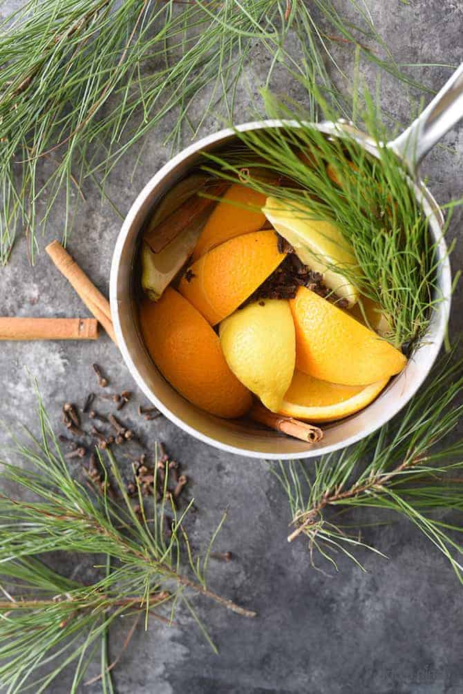 3 Stovetop Potpourri Ideas That Will Make Your Home Smell Like Spring