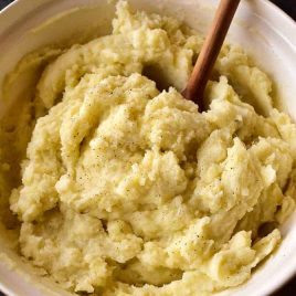 Instant Pot Mashed Potatoes - The Instant Pot pressure cooker makes for quick and easy, perfect mashed potatoes every time! // addapinch.com