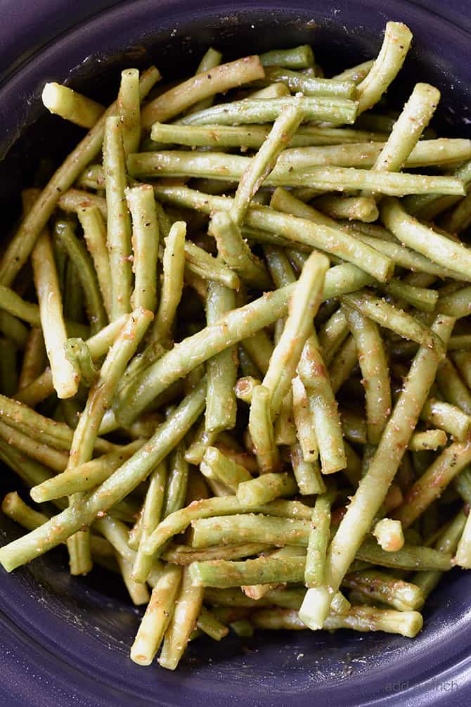 Recipe for Slow Cooker Fresh Garlic Green Beans - 365 Days of Slow