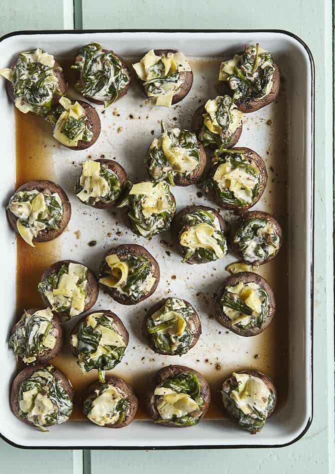 Spinach Artichoke Stuffed Mushrooms // addapinch.com