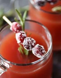 Warm Cranberry Pomegranate Cider Recipe - This quick and easy warm cranberry pomegranate cider recipe makes the perfect sip to stay warm and cozy! // addapinch.com