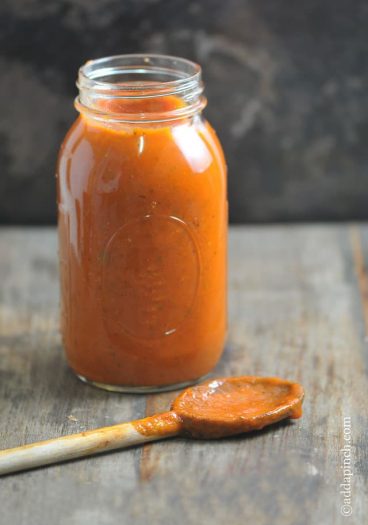 Pizza Sauce Recipe – This pizza sauce recipe is perfect for homemade pizzas! This is so easy to make using simple ingredients for delicious pizza nights! // addapinch.com