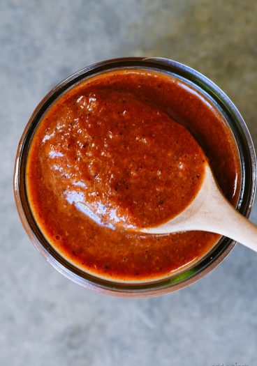 Easy Blender Enchilada Sauce Recipe - Ready in less than 5 minutes, this homemade enchilada sauce is gluten free and full of flavor! // addapinch.com