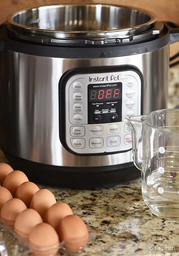 Perfect Instant Pot Eggs Recipe (Soft and Hard Boiled) – Make perfect hard boiled eggs and soft boiled eggs that are easy to peel every time. // addapinch.com