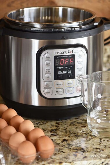 Perfect Instant Pot Eggs Recipe (Soft and Hard Boiled) – Make perfect hard boiled eggs and soft boiled eggs that are easy to peel every time. // addapinch.com
