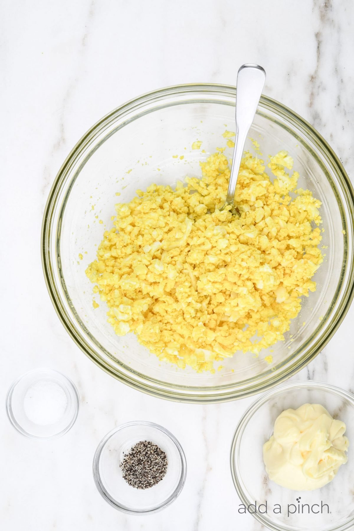 Classic Egg Salad Sandwich Recipe - Add a Pinch
