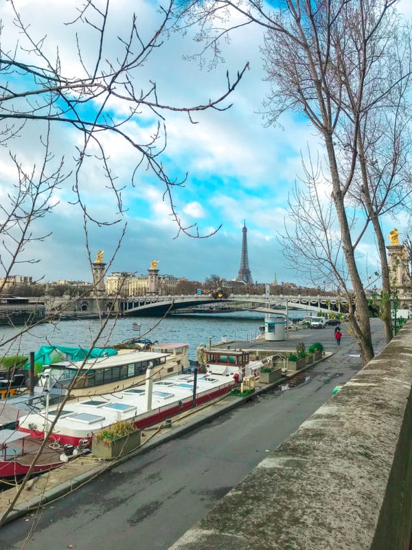 Paris in Three Days - A list of favorite attractions and must-see iconic locations to help you make the most of your trip to Paris! // addapinch.com