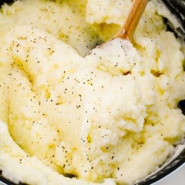 Buttery fluffy mashed potatoes topped with black pepper