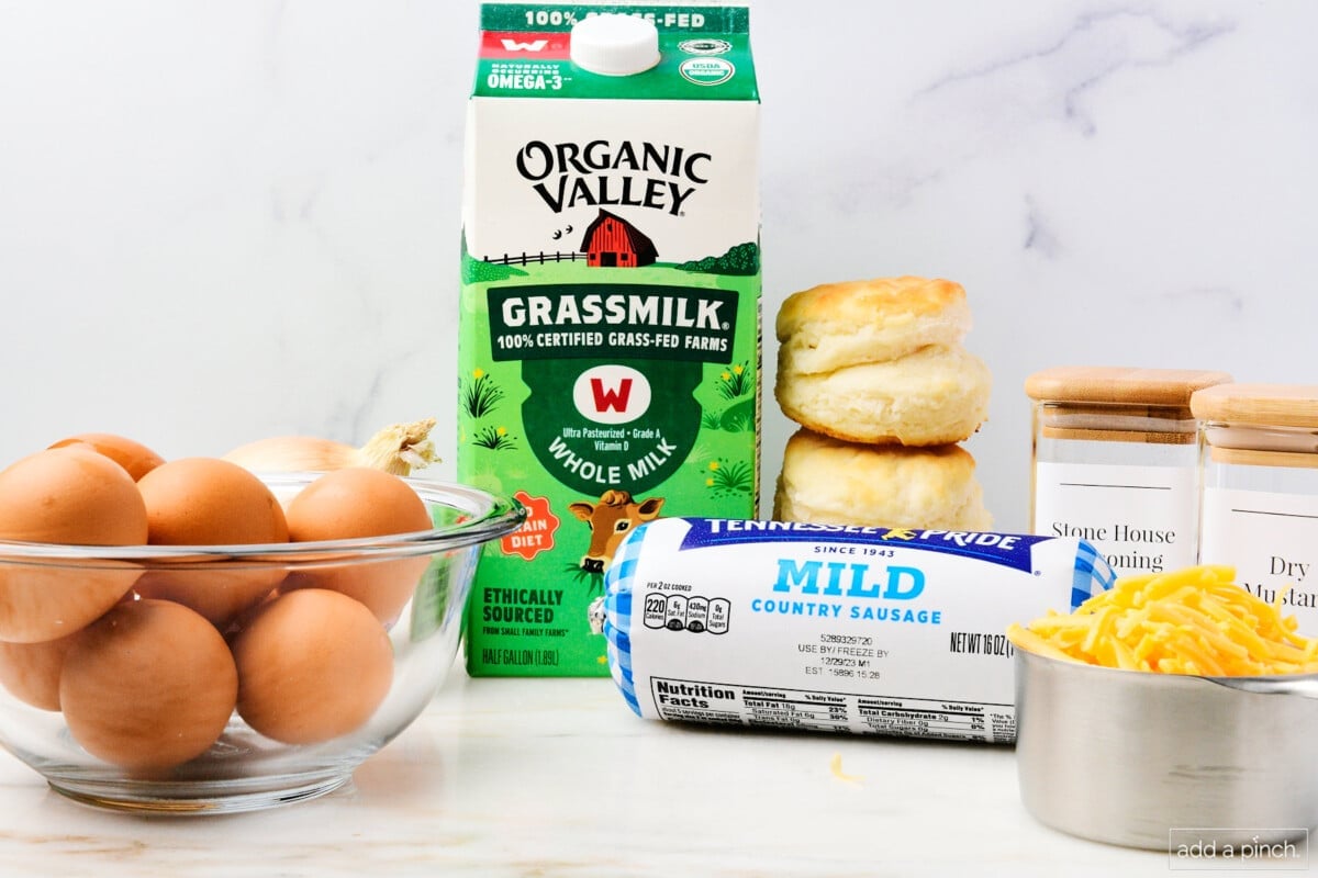 Easy Make-Ahead Breakfast Casserole Ingredients.